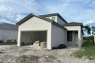 431 SE Via Sangro, Port Saint Lucie, FL 34952 - Photo 1