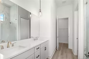 431 SE Via Sangro, Port Saint Lucie, FL 34952 - Photo 21