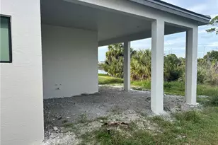 431 SE Via Sangro, Port Saint Lucie, FL 34952 - Photo 31