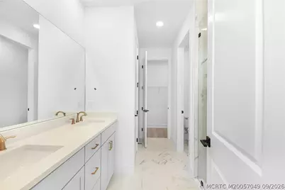 411 SE Via Sangro, Port Saint Lucie, FL 34952 - Photo 27