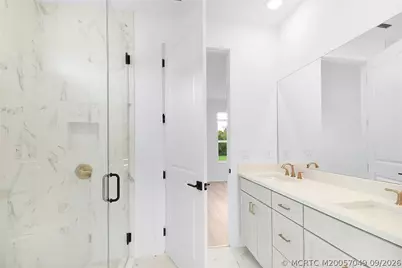 411 SE Via Sangro, Port Saint Lucie, FL 34952 - Photo 29