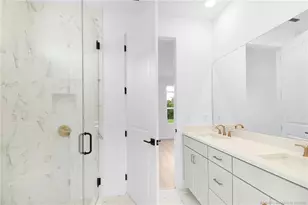 411 SE Via Sangro, Port Saint Lucie, FL 34952 - Photo 25