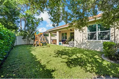 7521 SW Harbor Cove Drive, Stuart, FL 34997 - Photo 35