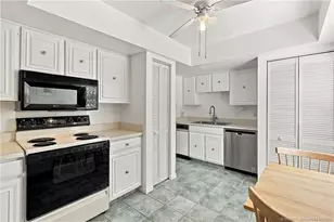 18520 SE Wood Haven Ln, Jupiter, FL 33469 - Photo 7