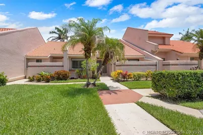 3303 SE Sandpiper Circle, Port Saint Lucie, FL 34952 - Photo 1