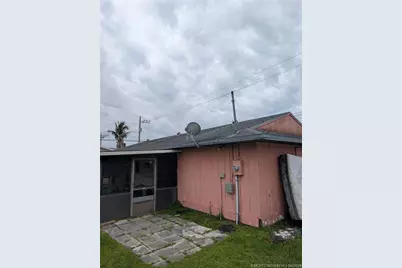1689 SE Floresta Drive, Port Saint Lucie, FL 34983 - Photo 51