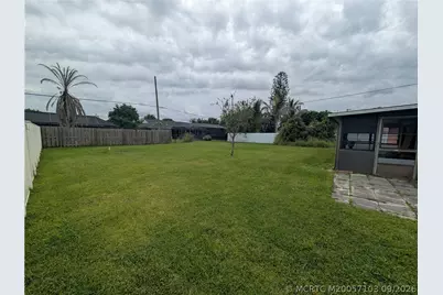 1689 SE Floresta Drive, Port Saint Lucie, FL 34983 - Photo 63