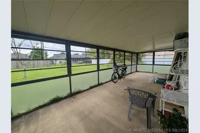 1689 SE Floresta Drive, Port Saint Lucie, FL 34983 - Photo 27