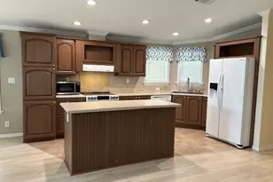 6319 Dogwood Ln, Lantana, FL 33462 - Photo 5