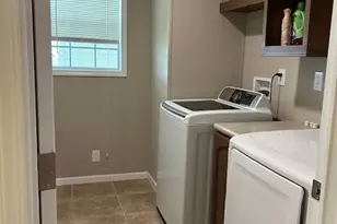 6319 Dogwood Ln, Lantana, FL 33462 - Photo 15