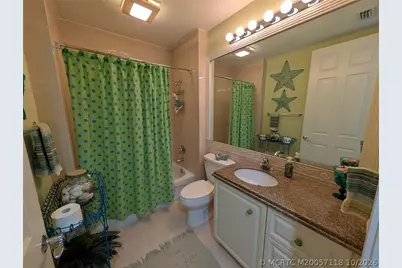 11 Harbour Isle Drive W #1, Fort Pierce, FL 34949 - Photo 13
