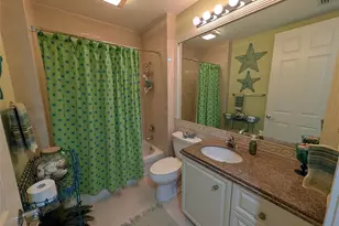 11 Harbour Isle Dr W, Fort Pierce, FL 34949 - Photo 13