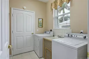 4493 NW Red Maple Dr, Jensen Beach, FL 34957 - Photo 23