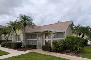 1526 SE Royal Green Cir, Port Saint Lucie, FL 34952 - Photo 15