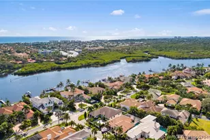 3220 W Channel Cir, Jupiter, FL 33477 - Photo 27