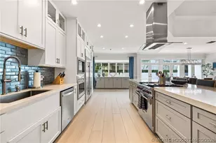 3220 W Channel Cir, Jupiter, FL 33477 - Photo 11