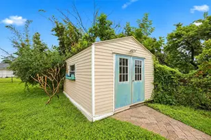 1357 SE Oakmont Ln SE, Port Saint Lucie, FL 34952 - Photo 35