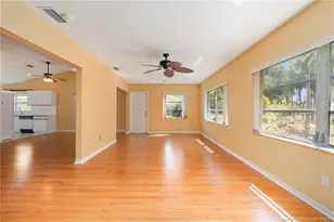 7130 SE Lillian Ct, Stuart, FL 34997 - Photo 9