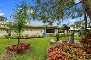 7130 SE Lillian Ct, Stuart, FL 34997 - Photo 29