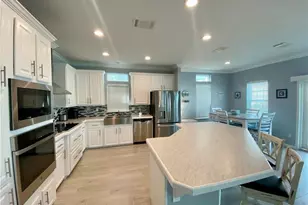 86 NE Ocean Breeze Dr, Jensen Beach, FL 34957 - Photo 7