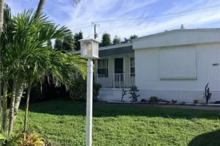 8051 SE Homestead Ave, Hobe Sound, FL 33455 - Photo 1