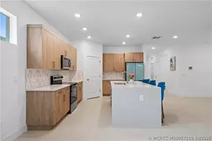 7030 SE Pk Trce Dr, Stuart, FL 34997 - Photo 21