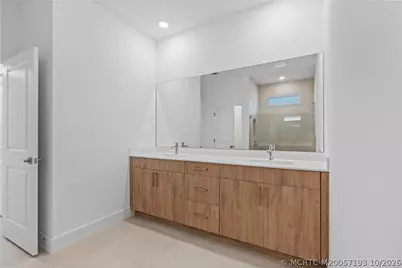 7030 SE Park Trace Drive, Stuart, FL 34997 - Photo 41