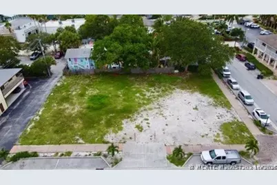 34 SE 6th Street, Stuart, FL 34994 - Photo 3