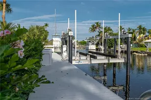 8418 SE Coconut St, Hobe Sound, FL 33455 - Photo 41