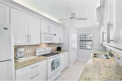 10044 S Ocean Drive #508, Jensen Beach, FL 34957 - Photo 11