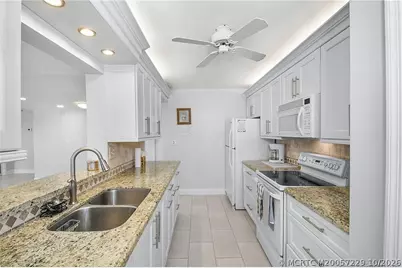 10044 S Ocean Drive #508, Jensen Beach, FL 34957 - Photo 13
