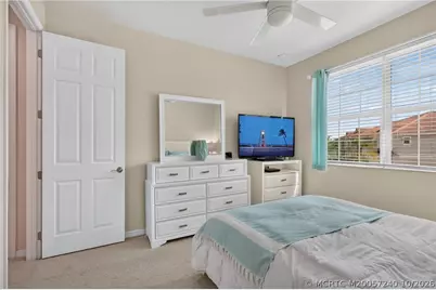 615 SW Glen Crest Way, Stuart, FL 34997 - Photo 35