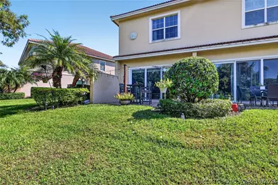 615 SW Glen Crest Way, Stuart, FL 34997 - Photo 41