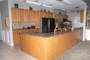 356 Grove Isle Cir, Vero Beach, FL 32962 - Photo 45