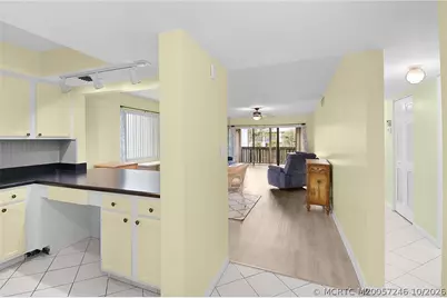 175 SE Saint Lucie Boulevard #B82, Stuart, FL 34996 - Photo 7