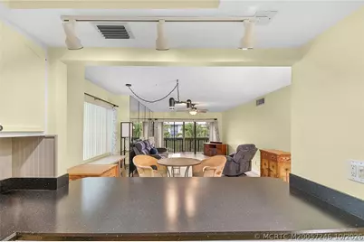 175 SE Saint Lucie Boulevard #B82, Stuart, FL 34996 - Photo 9