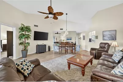 6110 SE Martinique Drive #201, Stuart, FL 34997 - Photo 7