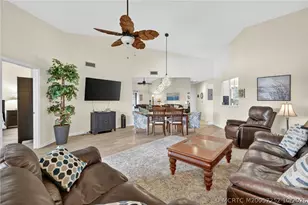 6110 SE Martinique Dr, Stuart, FL 34997 - Photo 7