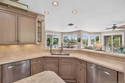 6600 SE Barrington Drive, Stuart, FL 34997 - Photo 23
