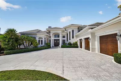 6600 SE Barrington Drive, Stuart, FL 34997 - Photo 1