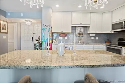 1800 SE Saint Lucie Boulevard #10-305, Stuart, FL 34996 - Photo 11