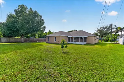 1833 SW Lofgren Avenue, Port Saint Lucie, FL 34953 - Photo 21