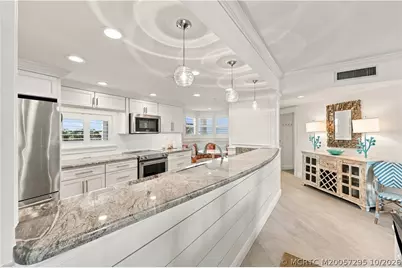 579 NE Plantation Road #S205, Stuart, FL 34996 - Photo 23