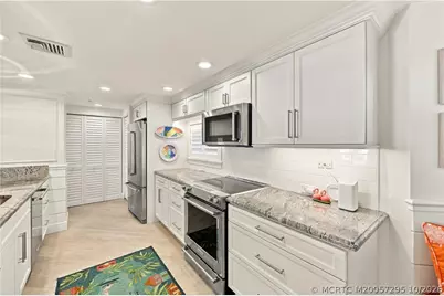 579 NE Plantation Road #S205, Stuart, FL 34996 - Photo 21