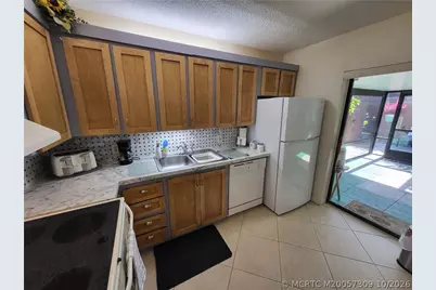 5937 SE Riverboat Drive SE #616, Stuart, FL 34997 - Photo 13