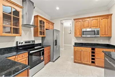 6231 NW Hacienda Lane, Port Saint Lucie, FL 34986 - Photo 11
