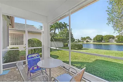 9145 Bay Point Circle, West Palm Beach, FL 33411 - Photo 7