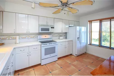 4540 NE Sandpebble Trace #406, Stuart, FL 34996 - Photo 7