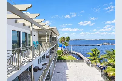 41 Seminole SW Street Apt #404, Stuart, FL 34994 - Photo 35
