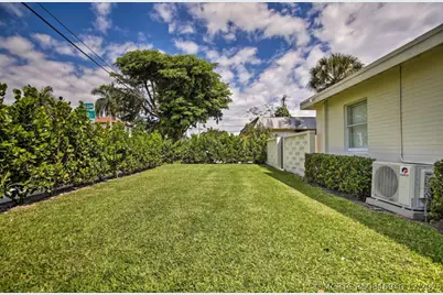 201 George Bush Boulevard S #201, Delray Beach, FL 33444 - Photo 23